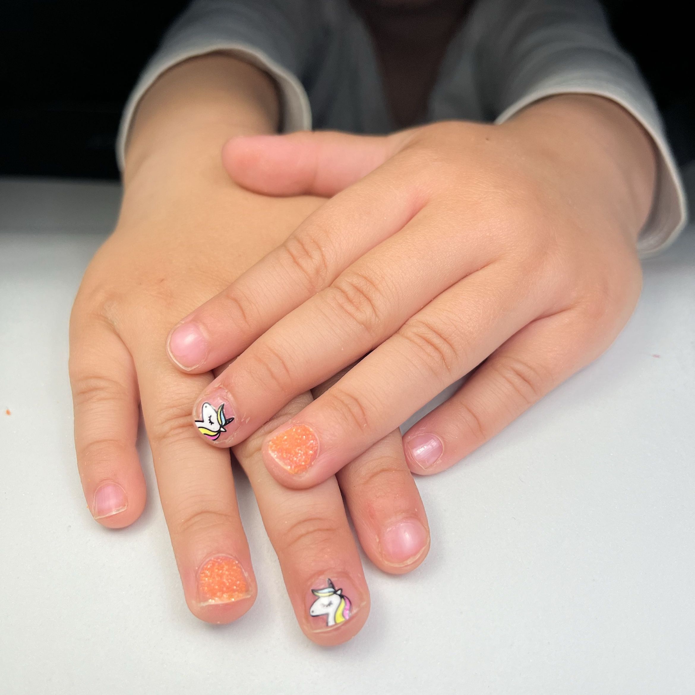 nail art enfant vernis licorne mainsdemarie vendee